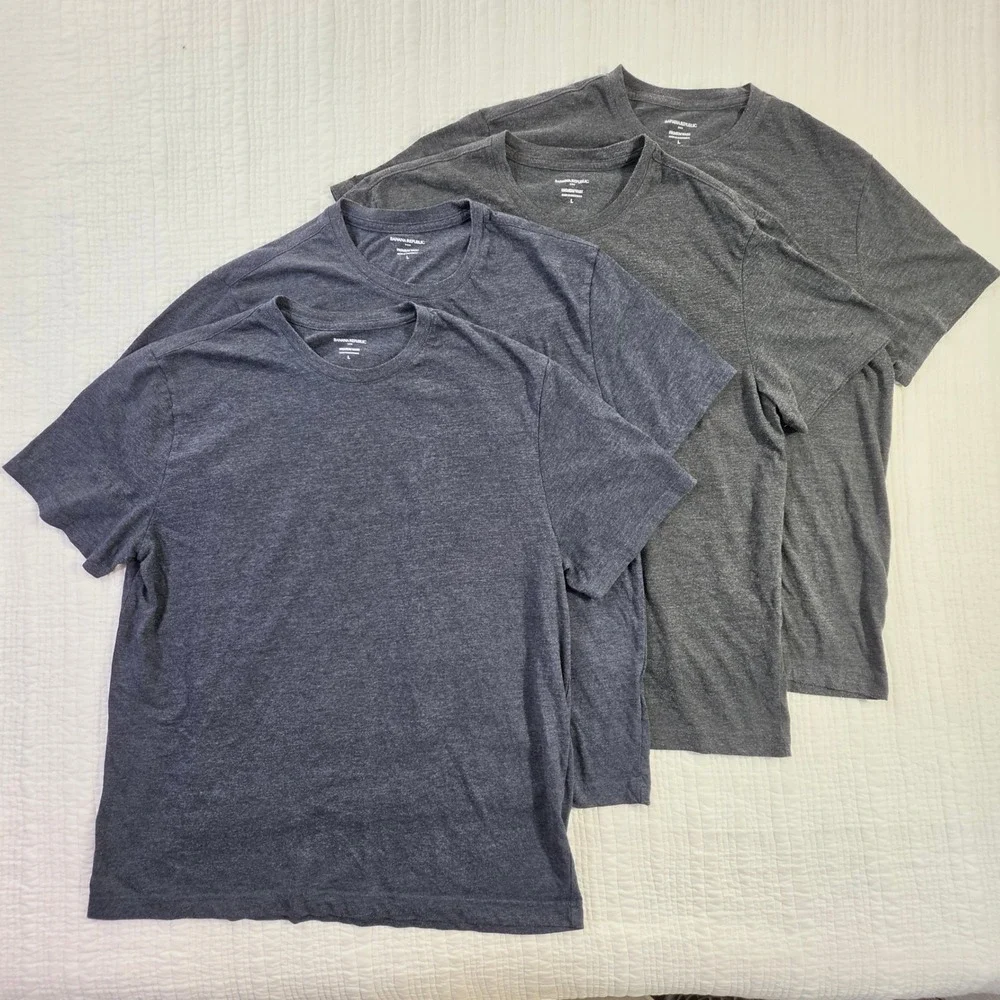 Banana Republic Mens Premium Wash T-Shirt Bundle 4 Pack Navy Charcoal Large EUC